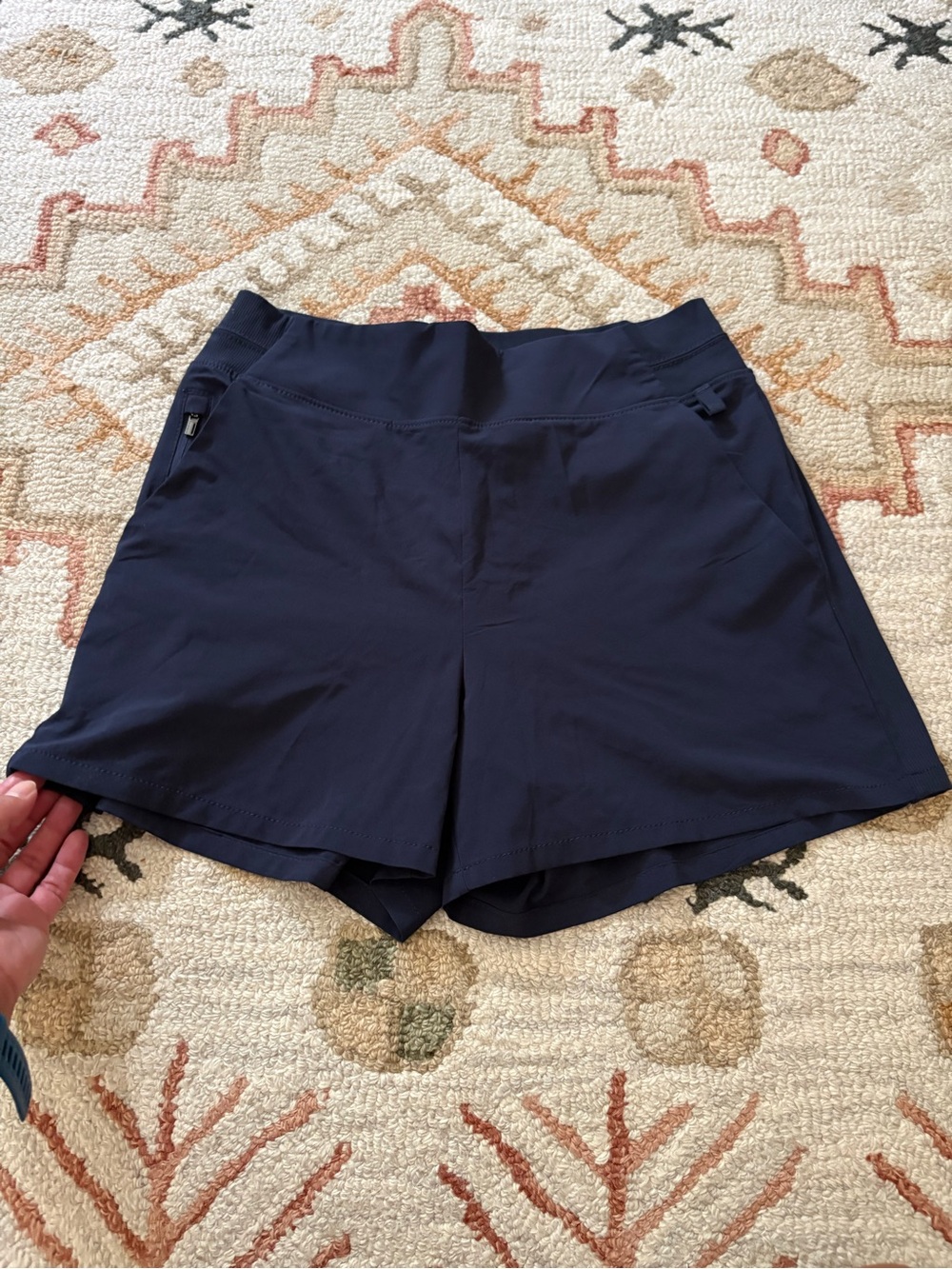 Athleta navy blue shorts size 6